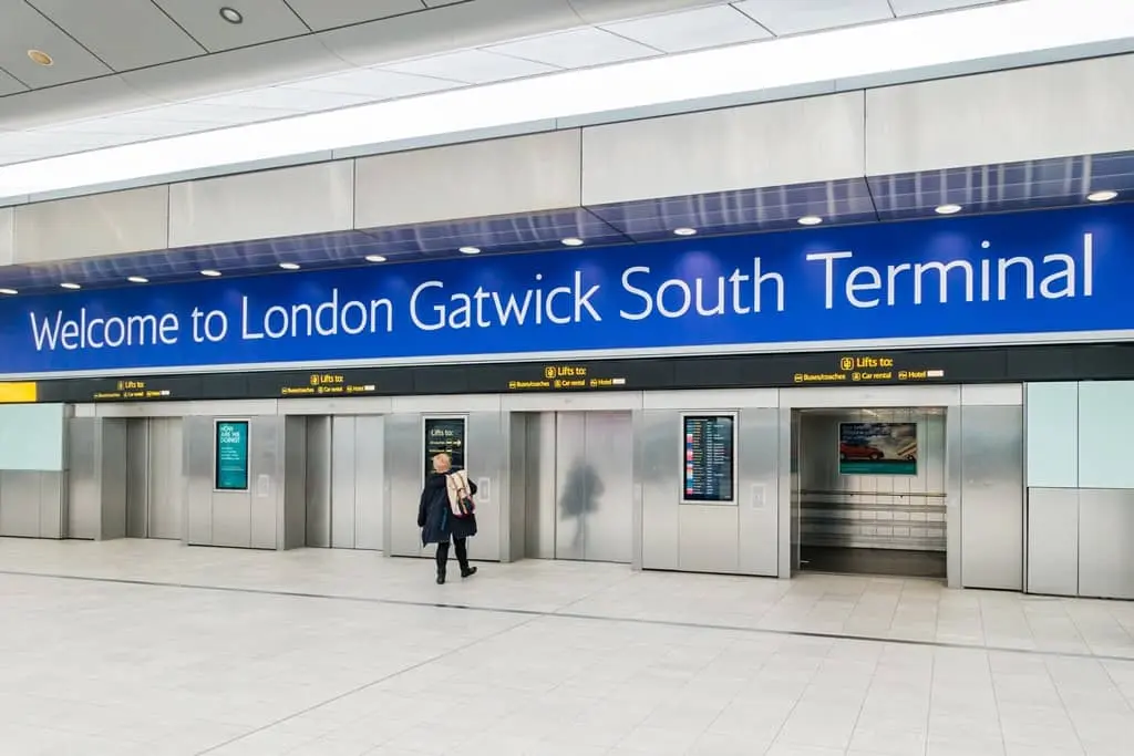 gatwick Airport Terminal image